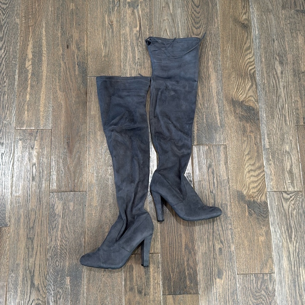 GRAY Steve Madden Gorgeous Boots size 9​​​​ - Picture 5 of 6